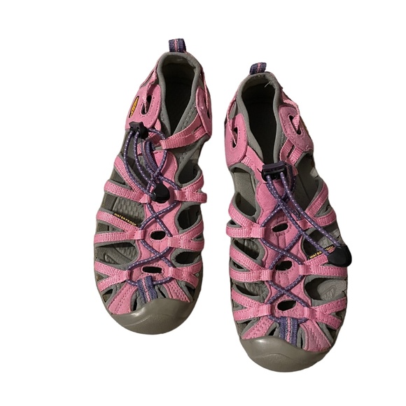 Keen Pink‎ Whisper Waterproof Toggle Lace Hiking Sport Sandals Size 6 - Picture 1 of 7